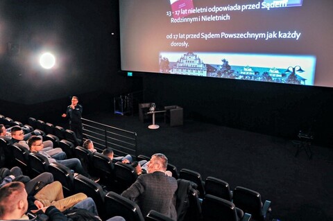 Filmowa lekcja o zgubnych skutkach dopalaczy