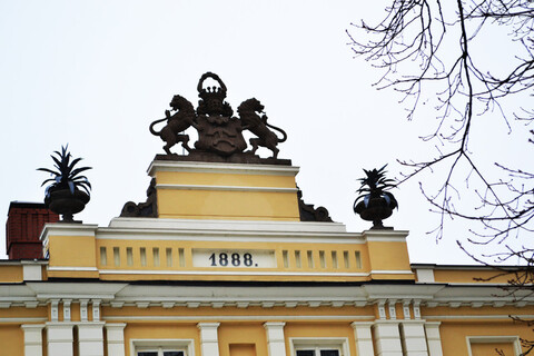 Kręte drogi do niepodległości