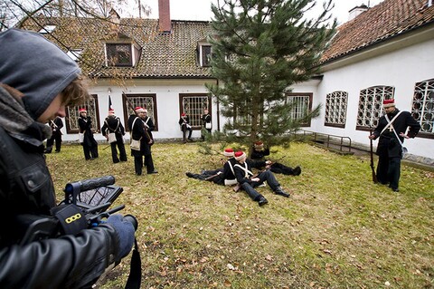 Historycy kręcą teledysk