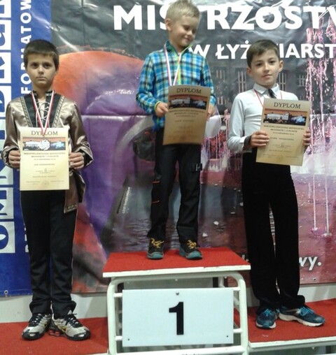 Sukcesy młodych łyżwiarzy figurowych
