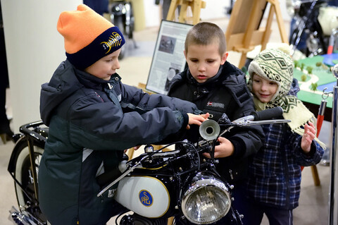 Motocykle z duszą błyszczą, jak przed laty