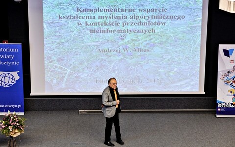 Myślenie zamiast wkuwania