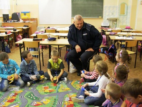 Policjanci będą rozdawać odblaski