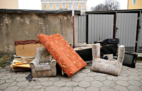 Śmieci poleżą do wiosny?