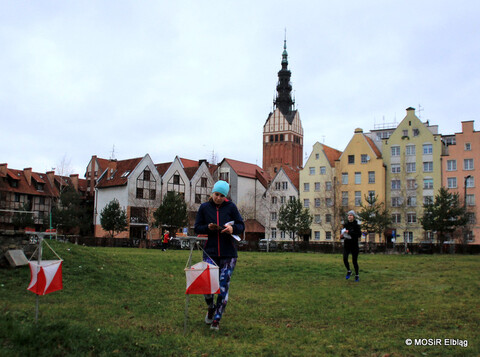 Sprintem przemierzali elbląską starówkę