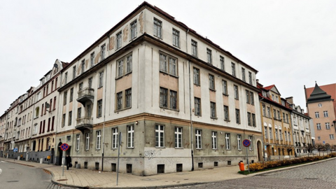 Trybunalska i ścieżka rowerowa do Dąbrowy muszą poczekać