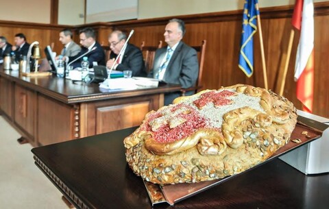 Będzie emisja i późniejsza spłata