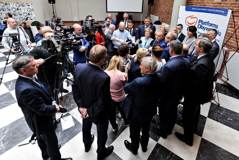 Grzegorz Schetyna o uchodźcach i przekopie