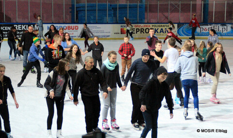 W niedzielę na lodowisku rusza Ice Party