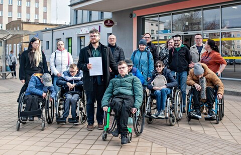 Walka o windy na elbląskim dworcu