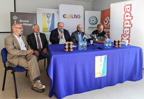 Olimpia odkryła karty: wraca sponsor, nowe stroje