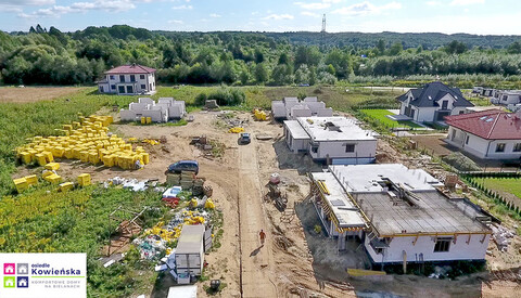 Zobacz, jak powstaje nowe osiedle domów na Bielanach. Zamieszkaj na Osiedlu Kowieńska