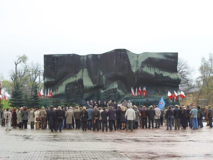 1 maja pod Pomnikiem