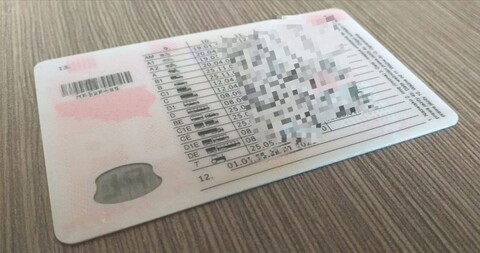 34-latkowi zatrzymano prawo jazdy za kierowanie po pijanemu