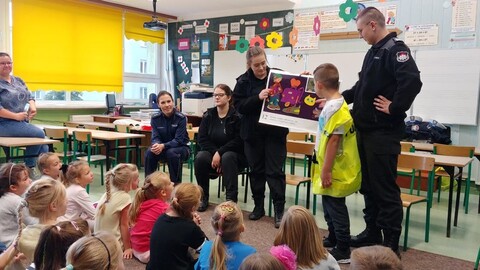 4 600 odblasków dla dzieci