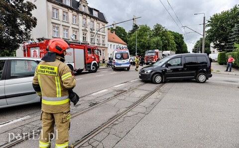 85-latek uderzył golfem w latarnię na Bema