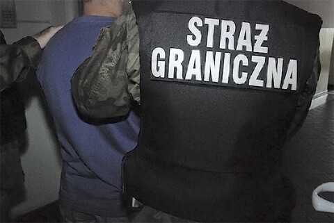Agresywny podróżny zatrzymany na granicy