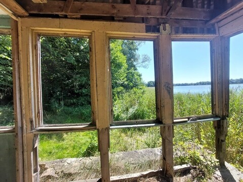 Pałac nad jeziorem (Letnie przystAnki odc. 8) 
