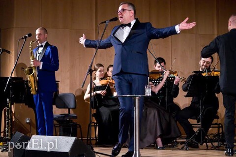 Artur Andrus rozbawił Elbląg do łez