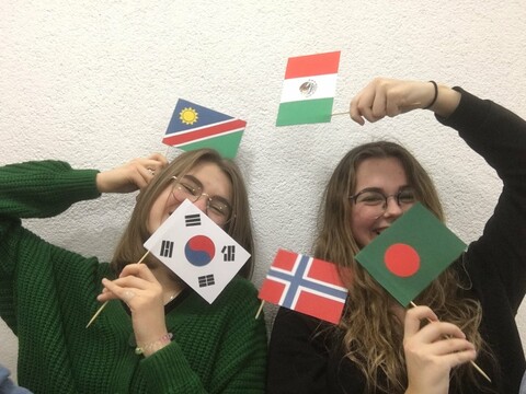 Świat nie gryzie, poznajmy go razem