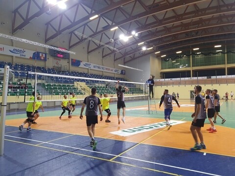 Awangarda Volley Liga. Czas na fazę play off