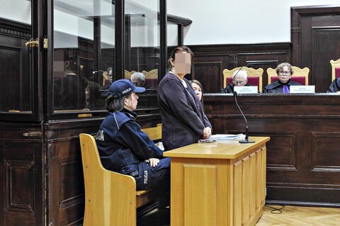 Ugodziła go nożem, wykrwawił się. Nigdy nie chciałam go zabić