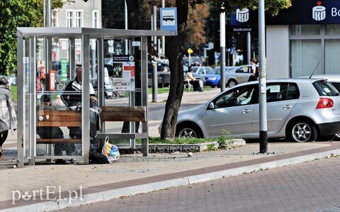 Siedzą, śmierdzą i są nie do ruszenia
