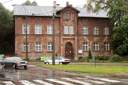 Biblioteka drży w posadach