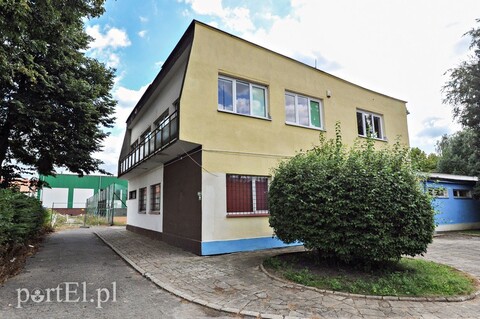 Ruszy przebudowa budynku przy stadionie