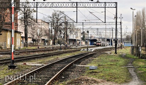 Chwilowo bliżej nam koleją do Warszawy i Krakowa