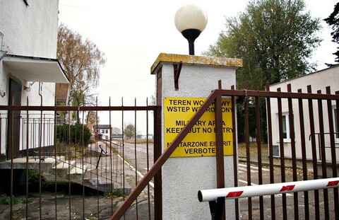 Co armia zostawiła, miasto chętnie przejmie
