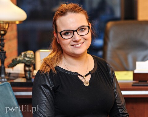Dajemy im wędkę, rybę muszą złapać sami