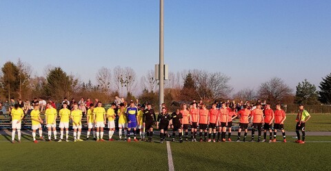 Derby na remis
