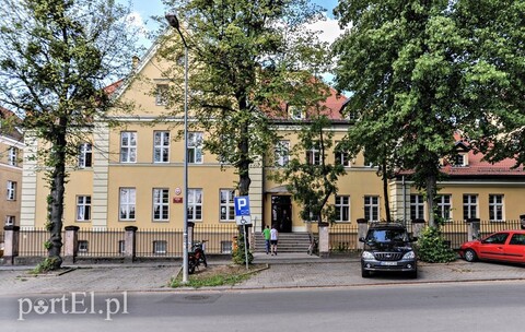 Firmy zapowiadają zwolnienia
