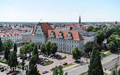Dochody rosną, a w rankingu bogactwa spadek