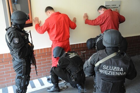 Dołącz do nas – trwa nabór do Służby Więziennej