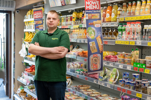 Dowiedz się, jak otworzyć swój sklep w Elblągu. Przyjdź na dni otwarte z Żabką