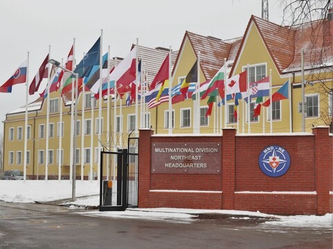 NATO już na Podchorążych