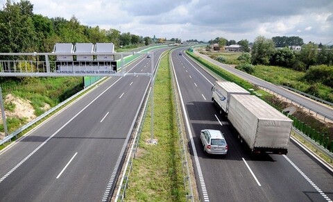 Tysiące złapanych przez nowy pomiar prędkości na siódemce