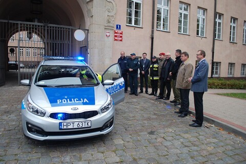 Drugi nowy radiowóz dla elbląskich policjantów