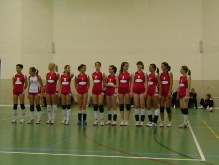Jednak awansowały (piłka siatkowa)