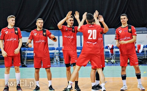 Dwa mecze Meblarzy
