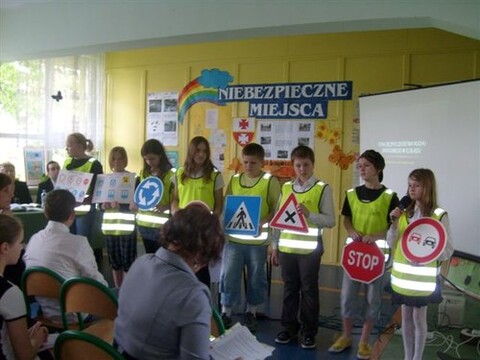 Dzieci na drodze