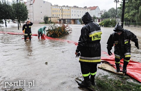 Ratusz O!strzega mieszkańców