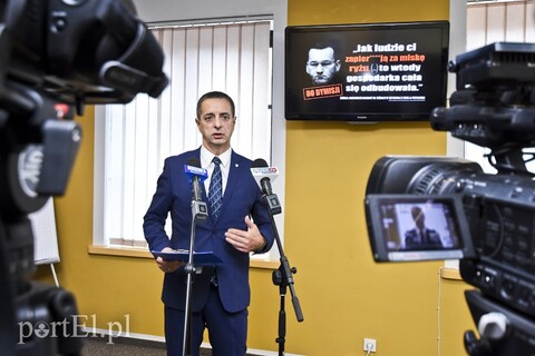 Senator Jerzy Wcisła: To wstyd, panie premierze!