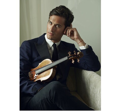 Elegance of virtuosity: Charlie Siem z EOK
