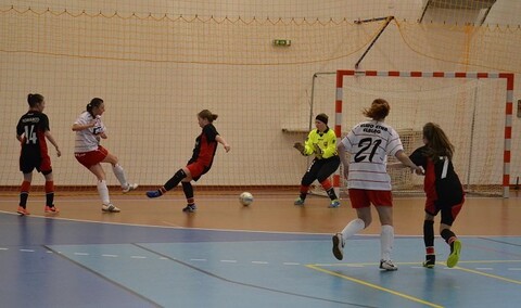ELWO ETNA gromi „czerwoną latarnię” Ekstraligi Futsalu Kobiet