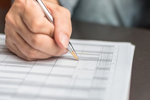 Ewidencja czasu pracy – jak prowadzić ją efektywnie? Ewidencja czasu pracy pracownika na miarę XXI wieku