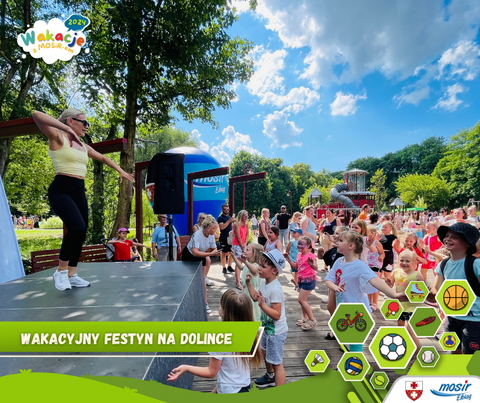 Festyn na Dolince. Zumba kids, proszki holi i animacje