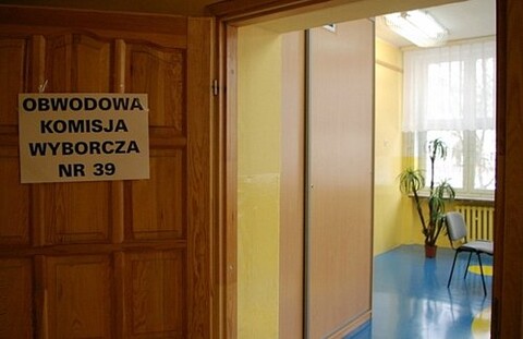 Frekwencja znów niewysoka